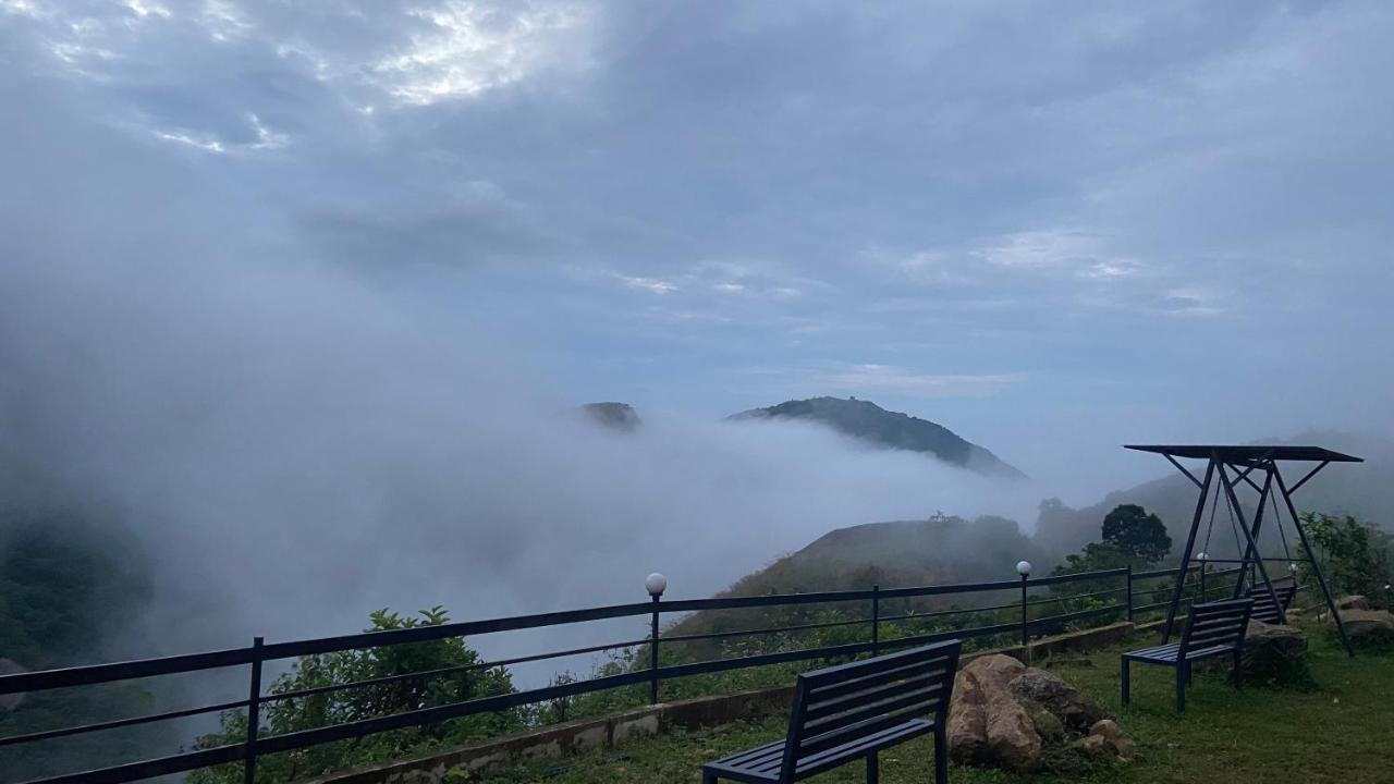 Hotel Hill Monk - Whispering Mist à Vagamon Extérieur photo